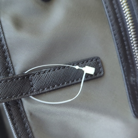 Michael Kors tote NWOT - Picture 9 of 9